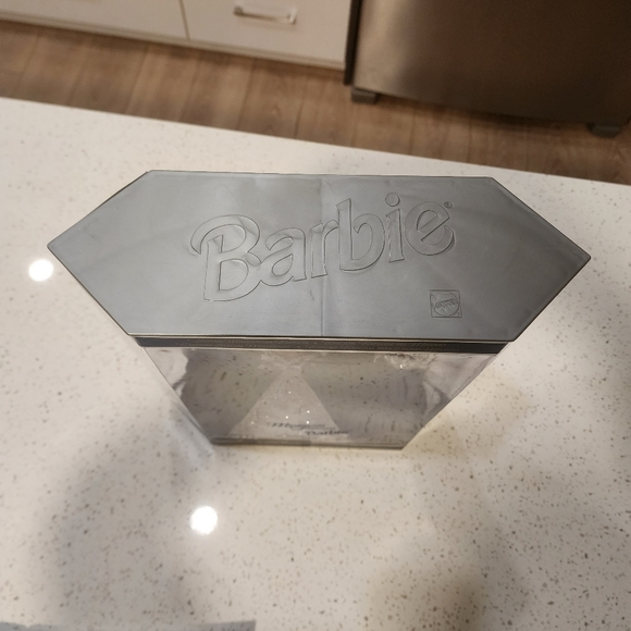 Mattel Special Millennium edition princess Barbie 2000 NIB - Picture 4 of 9